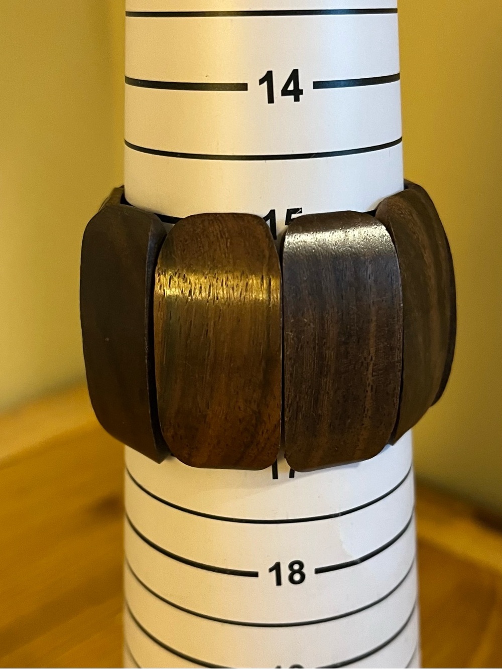 Dark wood panel stretch bracelet 10 panels 3/4” x 1 3/4” size 6 1/4”